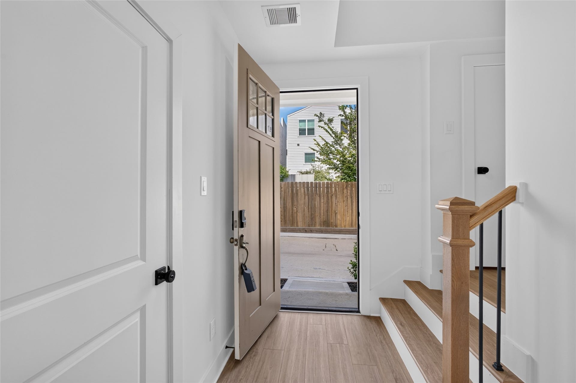 835 Rachel Street, #B, Houston, TX 77091 835 Rachel Street, #B, Houston, TX 77091