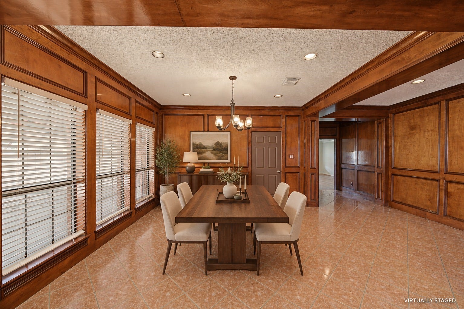 1411 /1411 1/2 Guadalupe ST, Stafford, TX 77477 Back House