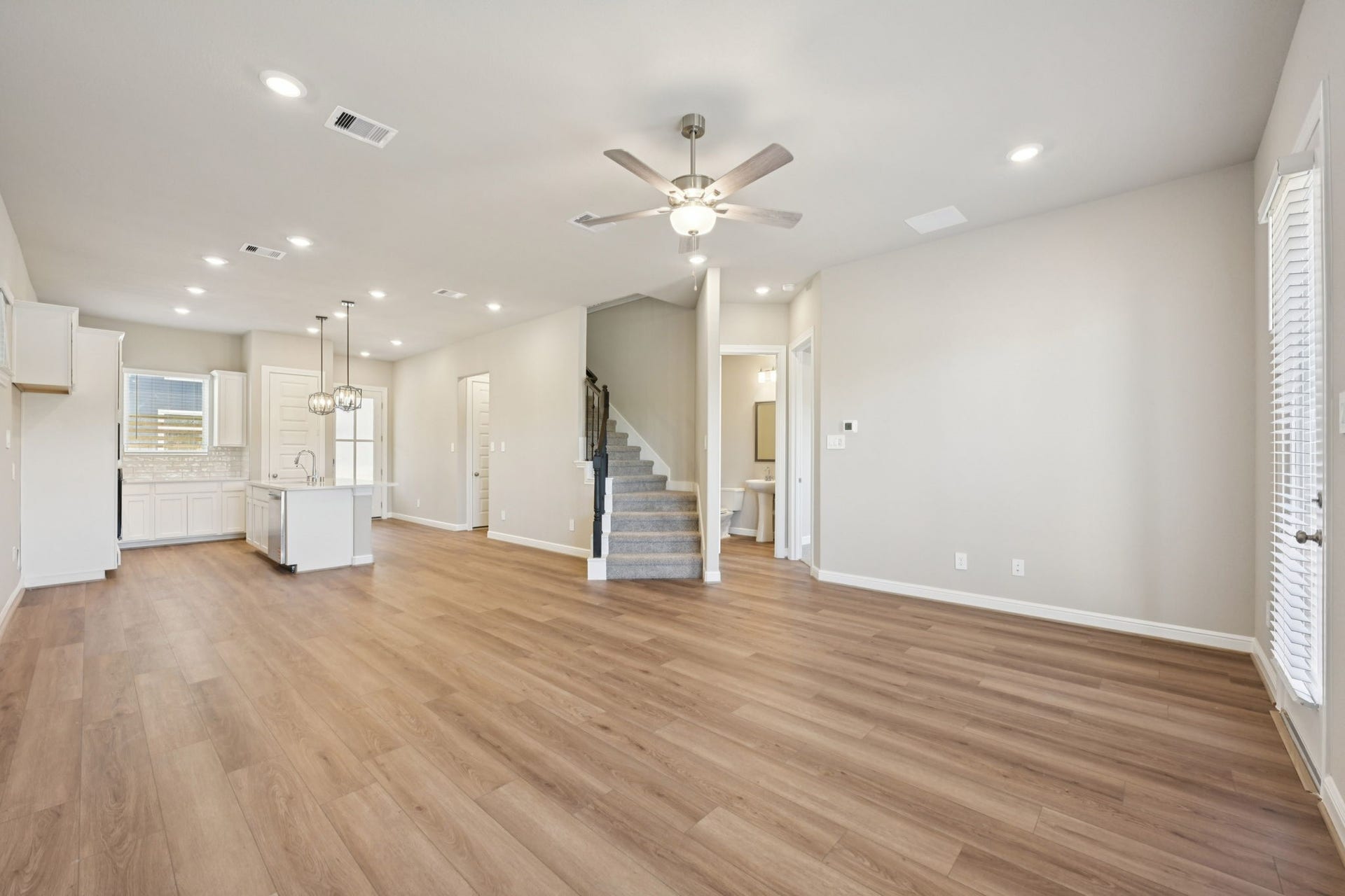 7407 Crown Canyon Drive, Atascocita, TX 77346 7407 Crown Canyon Drive, Atascocita, TX 77346
