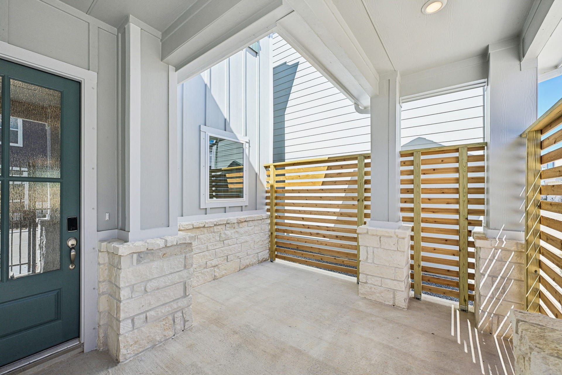 7407 Crown Canyon Drive, Atascocita, TX 77346 7407 Crown Canyon Drive, Atascocita, TX 77346