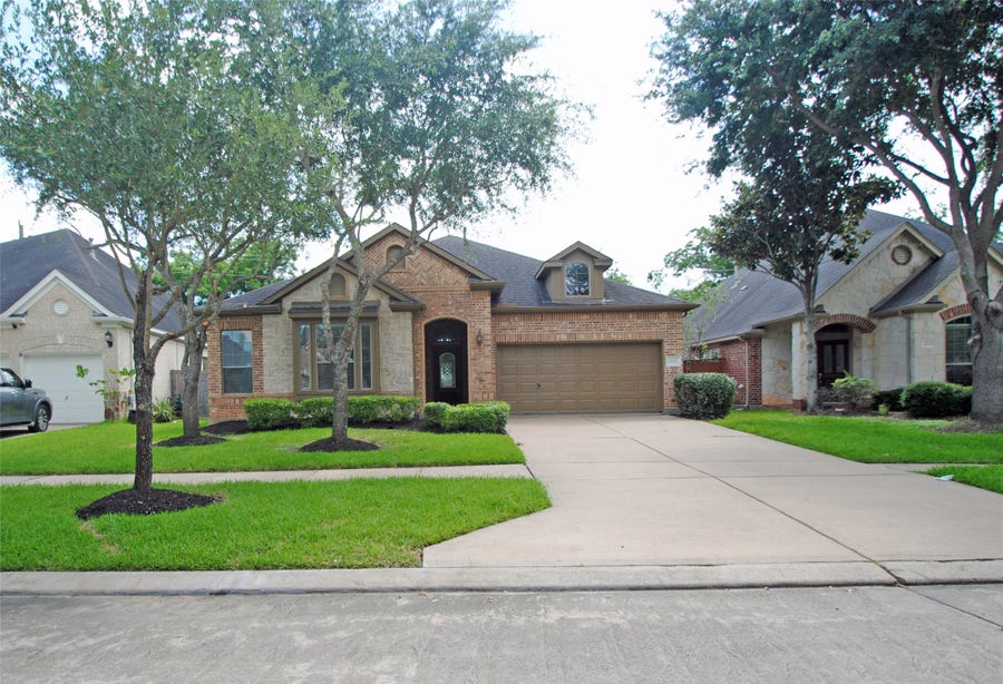 Property photo for 4115 Regal Stone Lane, Sugar Land, TX