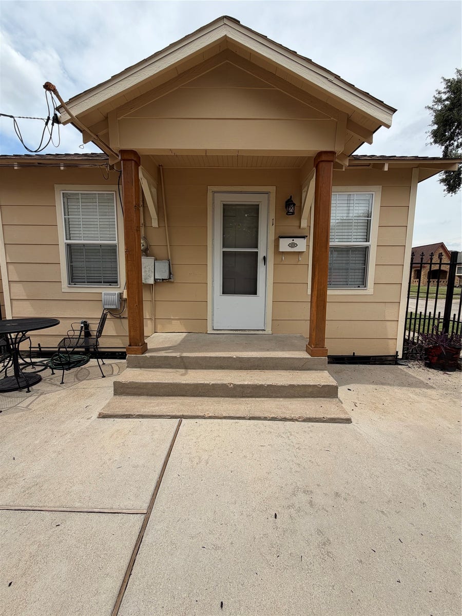 Property photo for 2908 Wentworth Street, #A, Houston, TX