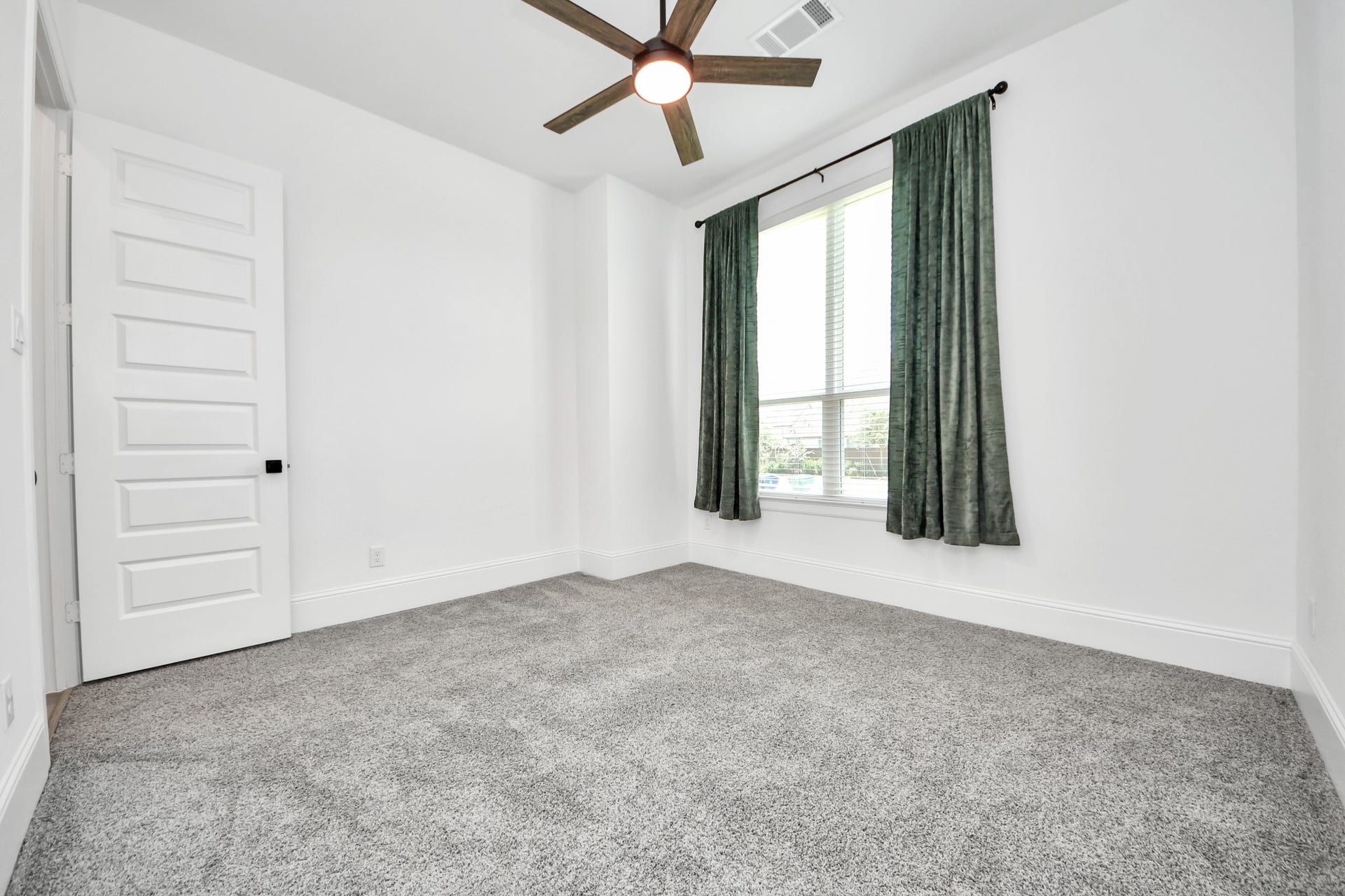 Secondary bedroom downstairs