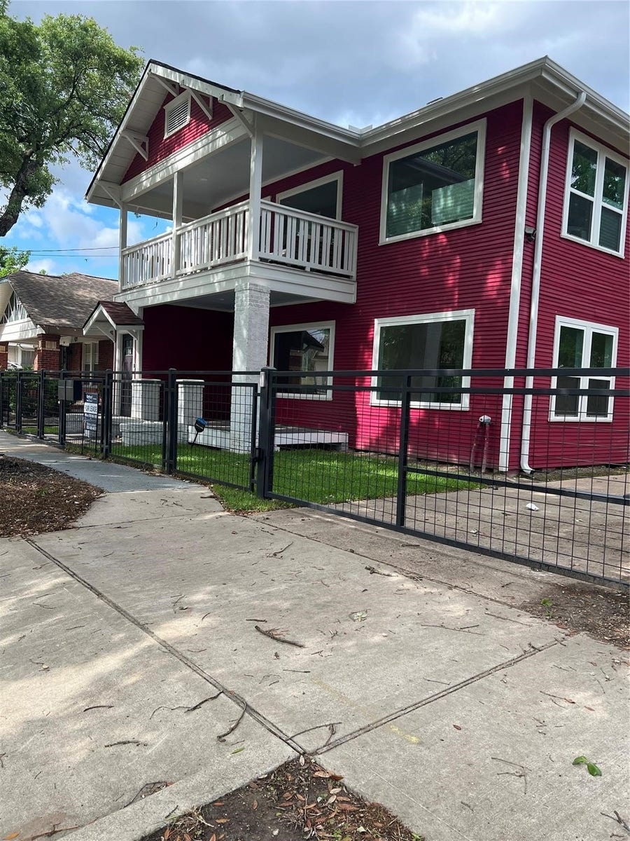 Property photo for 2316 Gentry Street W, #1, Houston, TX