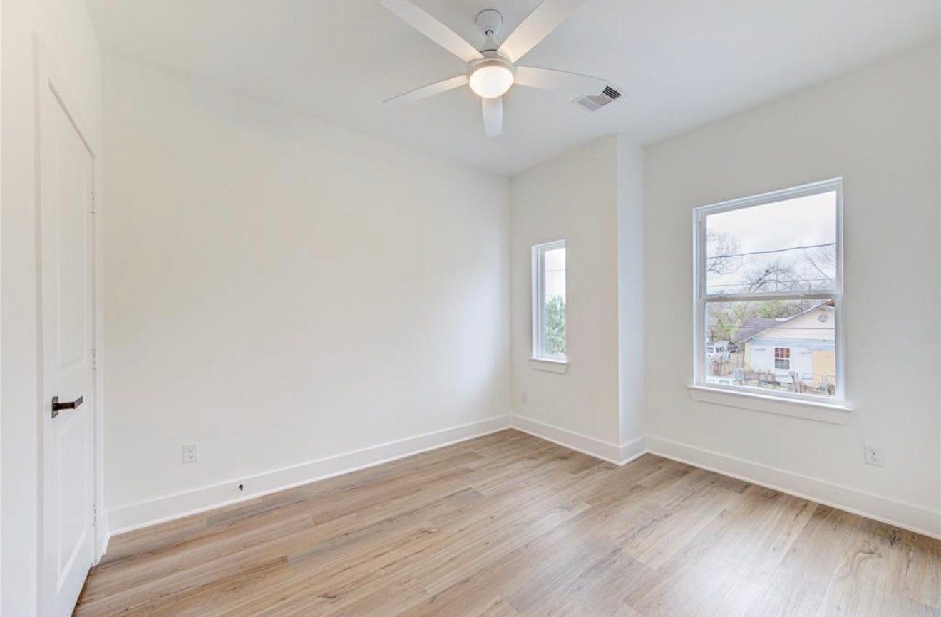 7236 Avenue E, Houston, TX 77011 7236 Avenue E, Houston, TX 77011