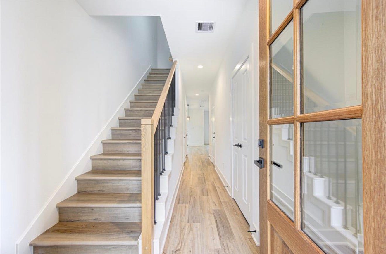 7236 Avenue E, Houston, TX 77011 7236 Avenue E, Houston, TX 77011