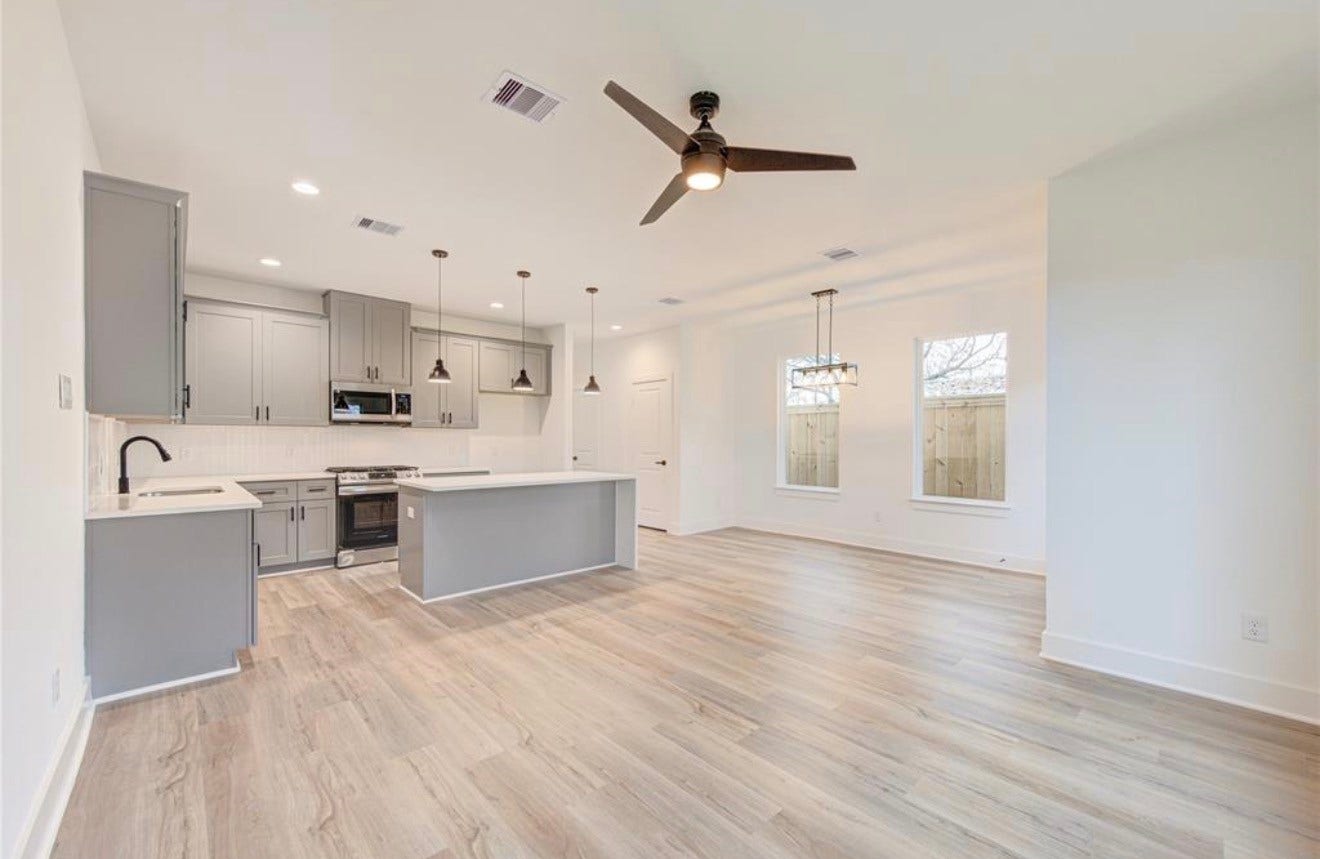 7236 Avenue E, Houston, TX 77011 7236 Avenue E, Houston, TX 77011