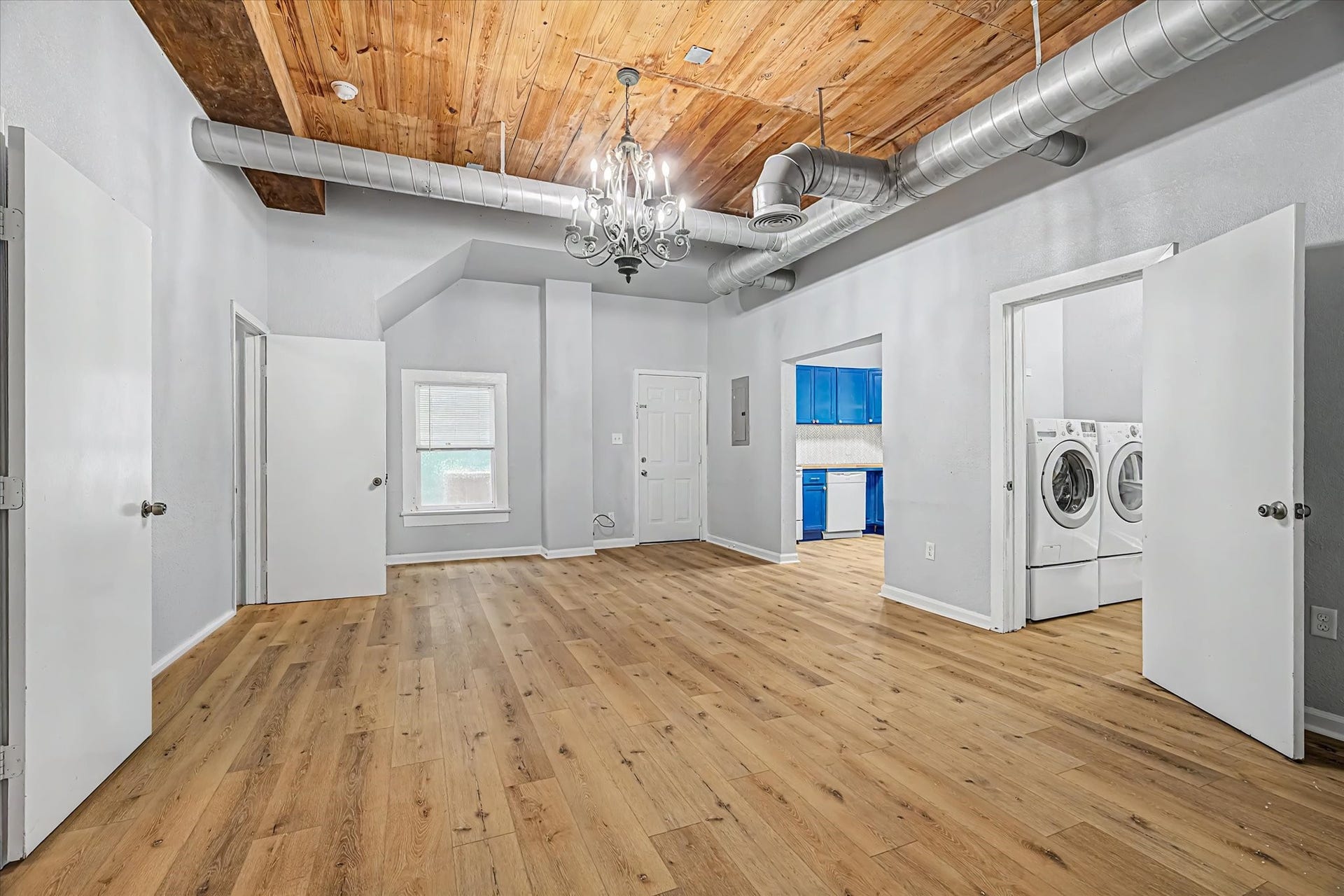 1827 Avenue O, #2, Galveston, TX 77550 1827 Avenue O, #2, Galveston, TX 77550