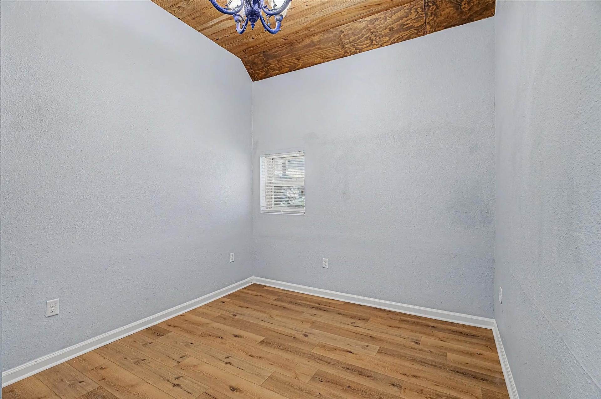 1827 Avenue O, #2, Galveston, TX 77550 2nd Bedroom