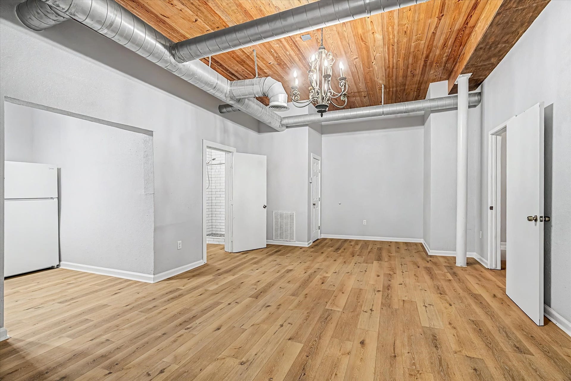 1827 Avenue O, #2, Galveston, TX 77550 1827 Avenue O, #2, Galveston, TX 77550