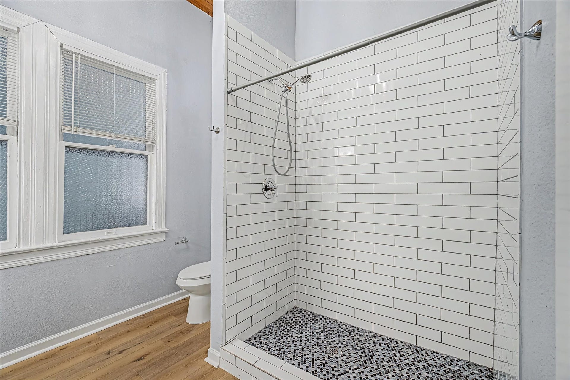 1827 Avenue O, #2, Galveston, TX 77550 Full Bath