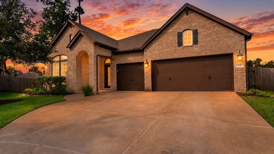 Property photo for 32001 Birch Briar Court, Spring, TX
