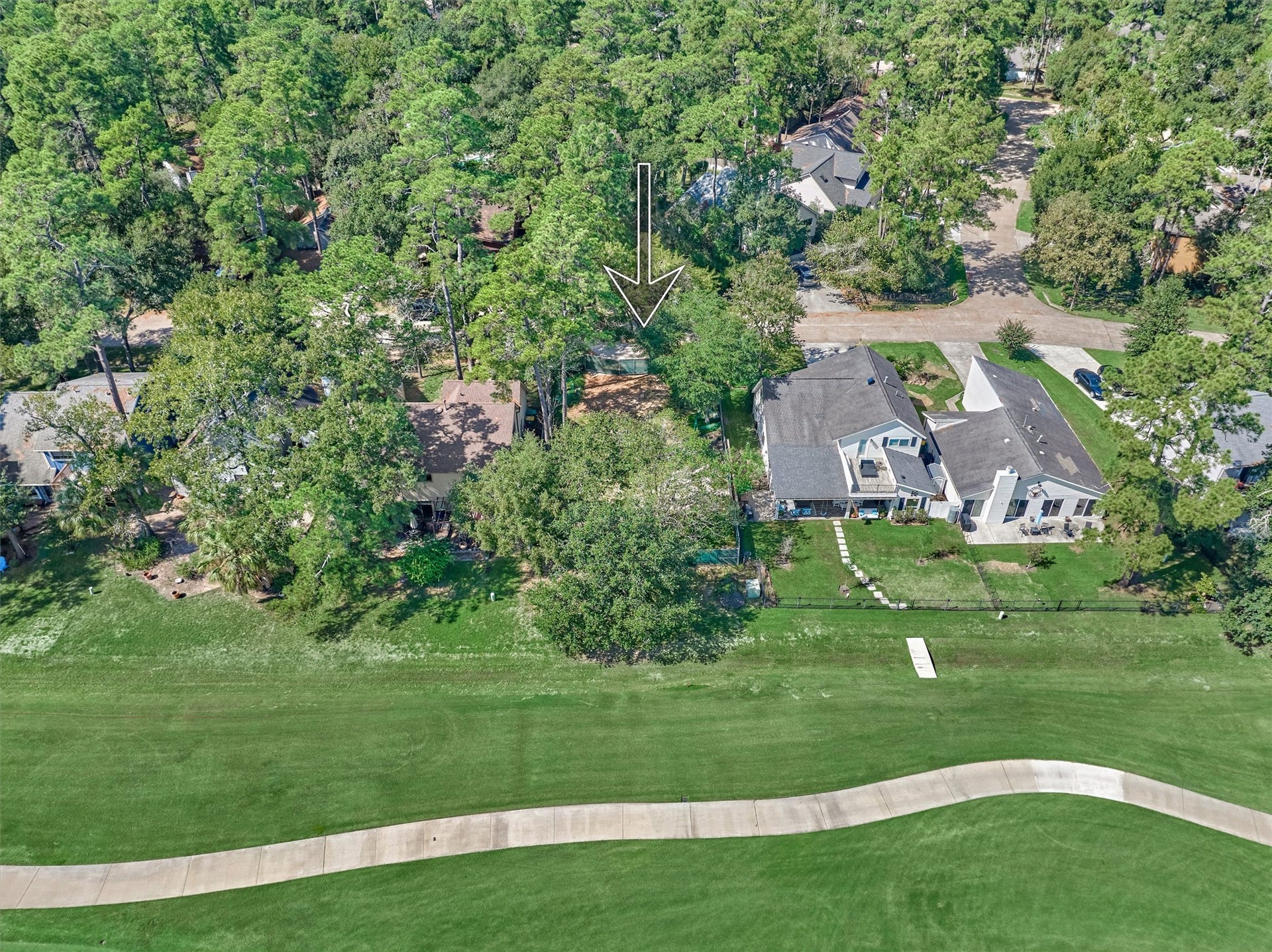 173 Timber Mill Street, The Woodlands, TX 77380 Create a one-of-a-kind residence tailored to your lifestyle, blending timeless architectural details, superior craftsmanship, and luxurious finishes!