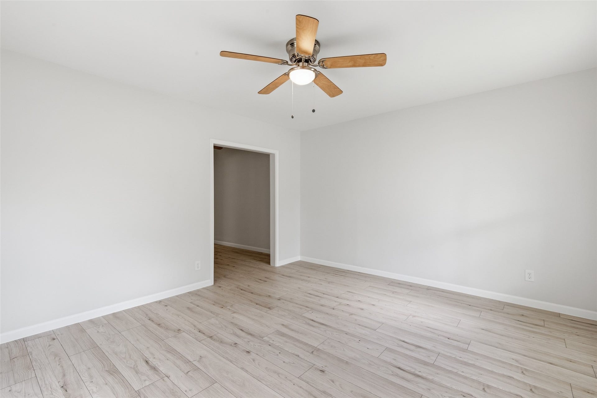 1008 Studewood Street, Houston, TX 77008 1008 Studewood Street, Houston, TX 77008