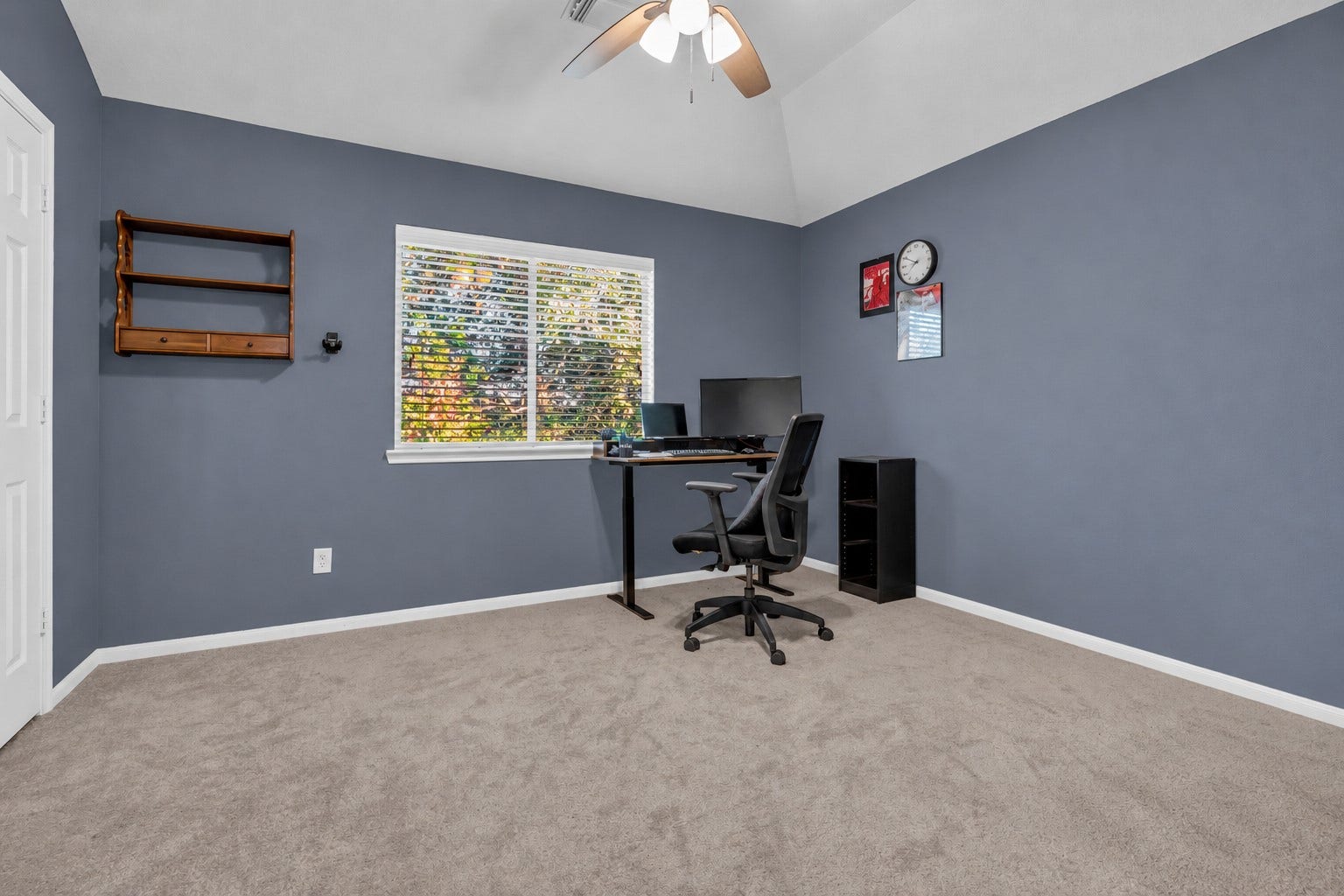440 Magnolia Blossom, League City, TX 77573 The first of the secondary bedrooms.