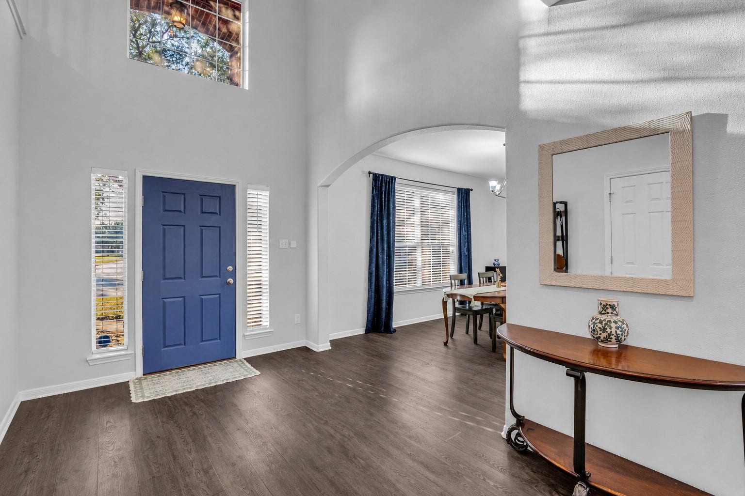 440 Magnolia Blossom, League City, TX 77573 Great touches throughout and a step above most rentals.