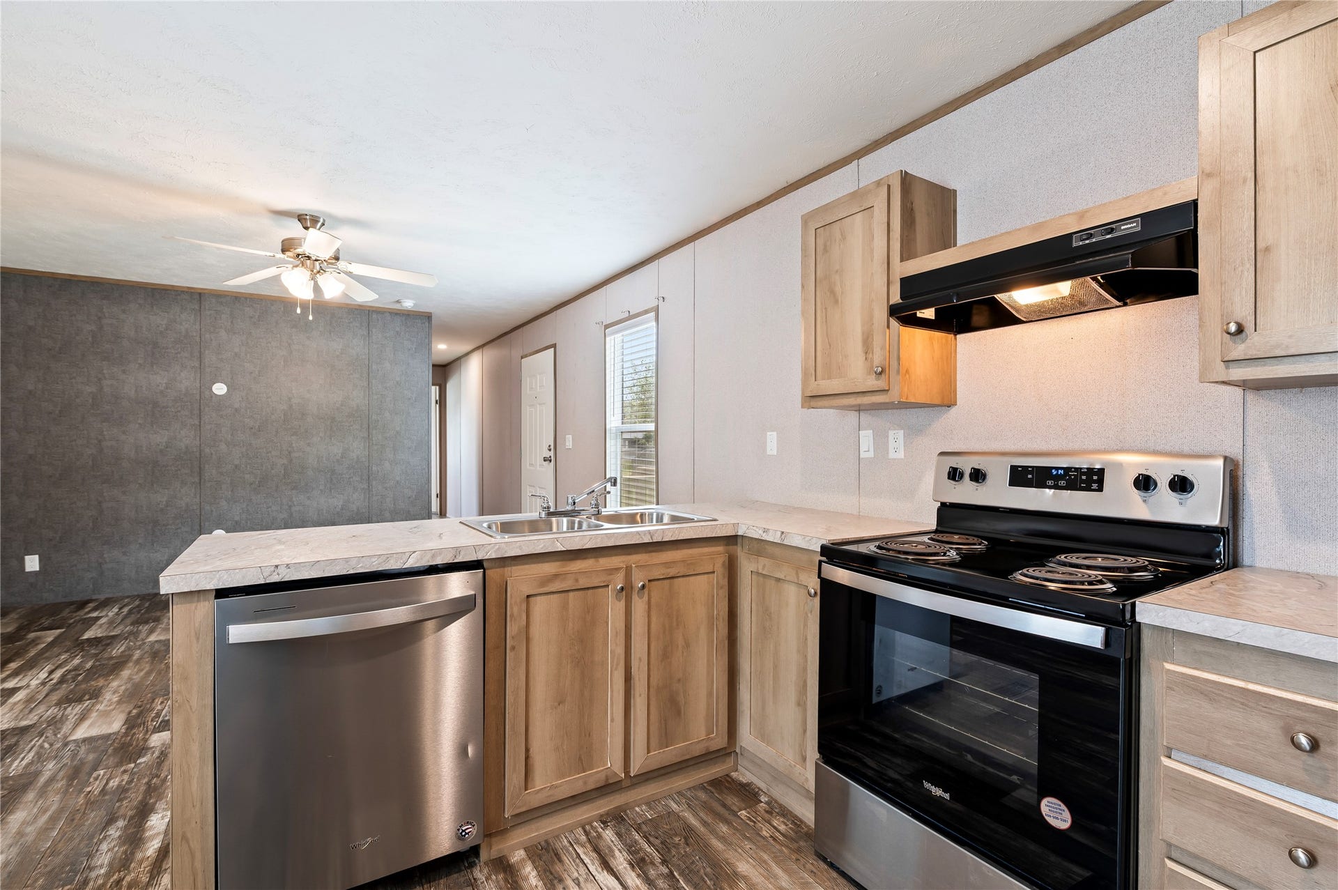 8700 Patricia Lane, #2, Hitchcock, TX 77563 8700 Patricia Lane, #2, Hitchcock, TX 77563