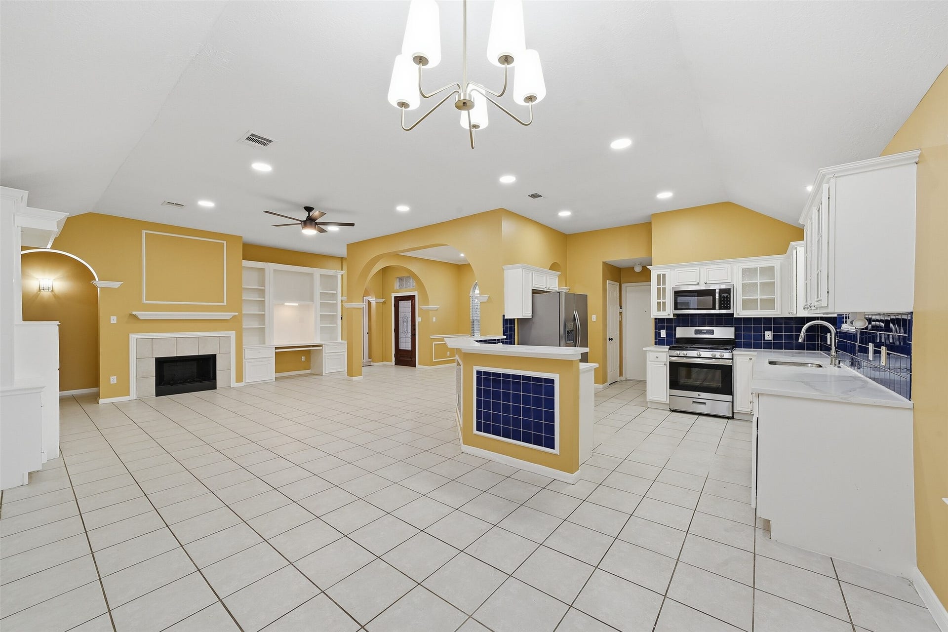 15307 Inks Lake Drive, Sugar Land, TX 77498 15307 Inks Lake Drive, Sugar Land, TX 77498