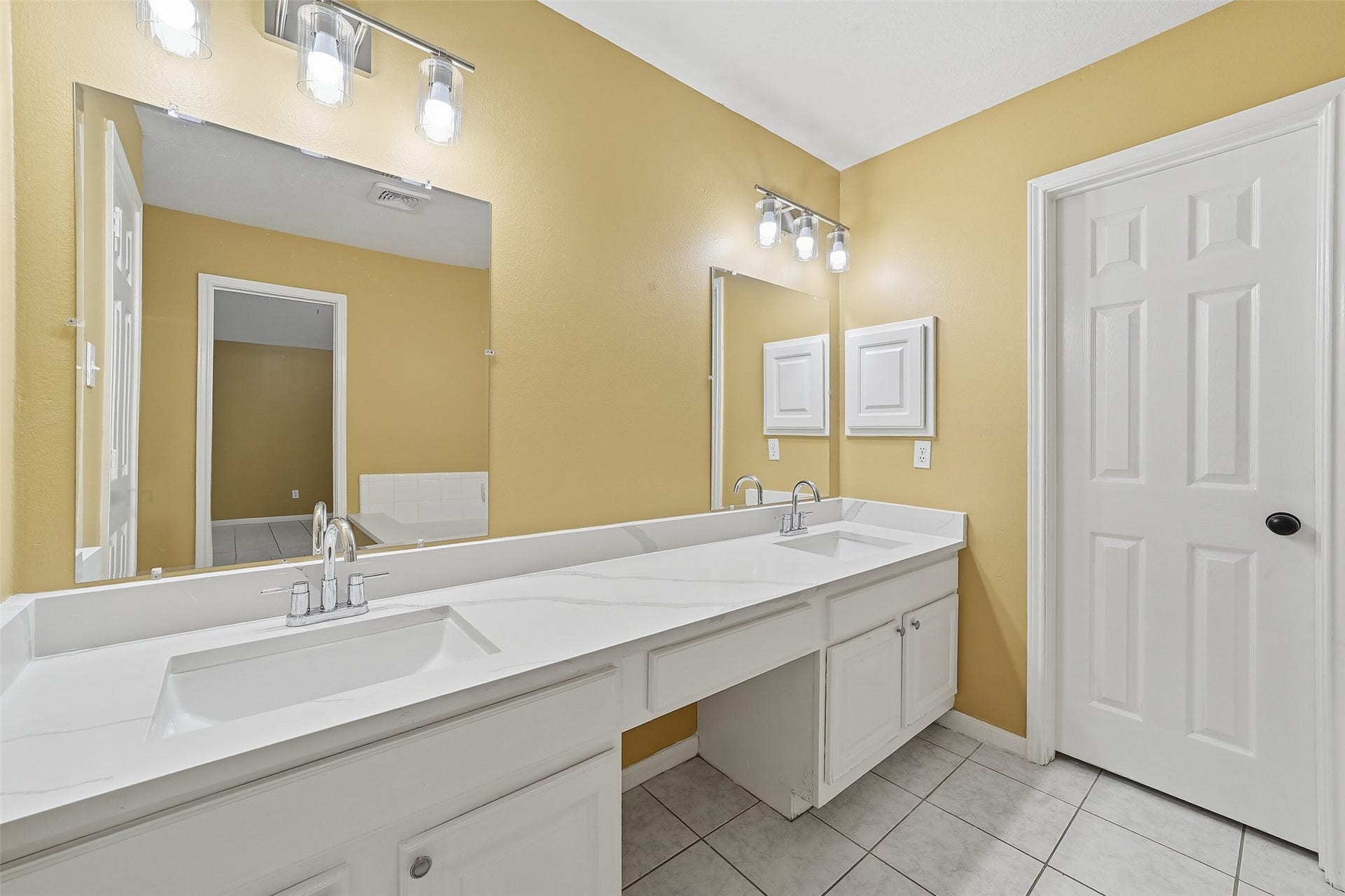 15307 Inks Lake Drive, Sugar Land, TX 77498 15307 Inks Lake Drive, Sugar Land, TX 77498