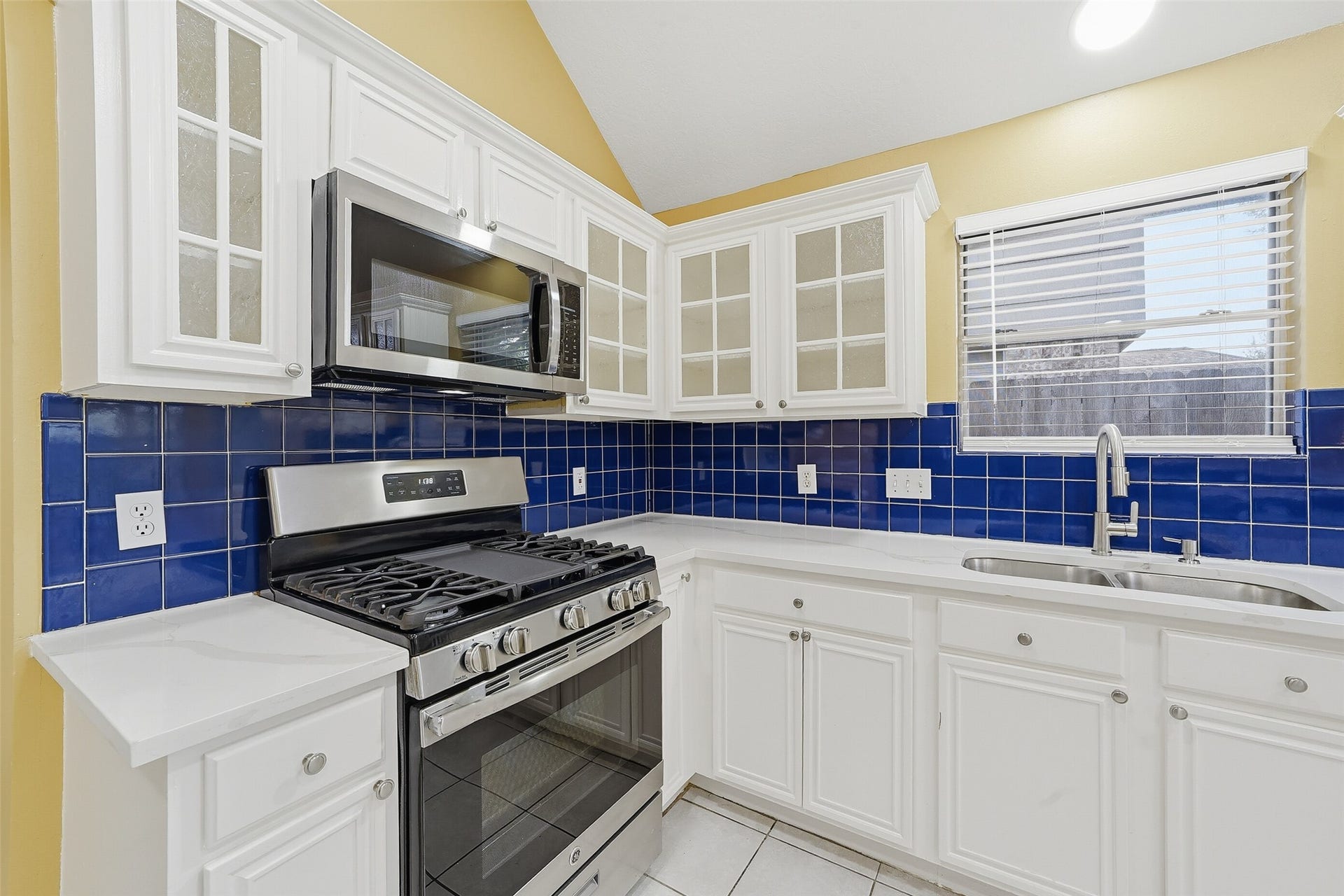 15307 Inks Lake Drive, Sugar Land, TX 77498 15307 Inks Lake Drive, Sugar Land, TX 77498