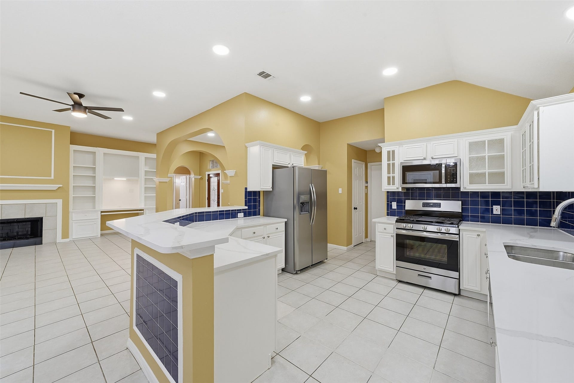 15307 Inks Lake Drive, Sugar Land, TX 77498 15307 Inks Lake Drive, Sugar Land, TX 77498