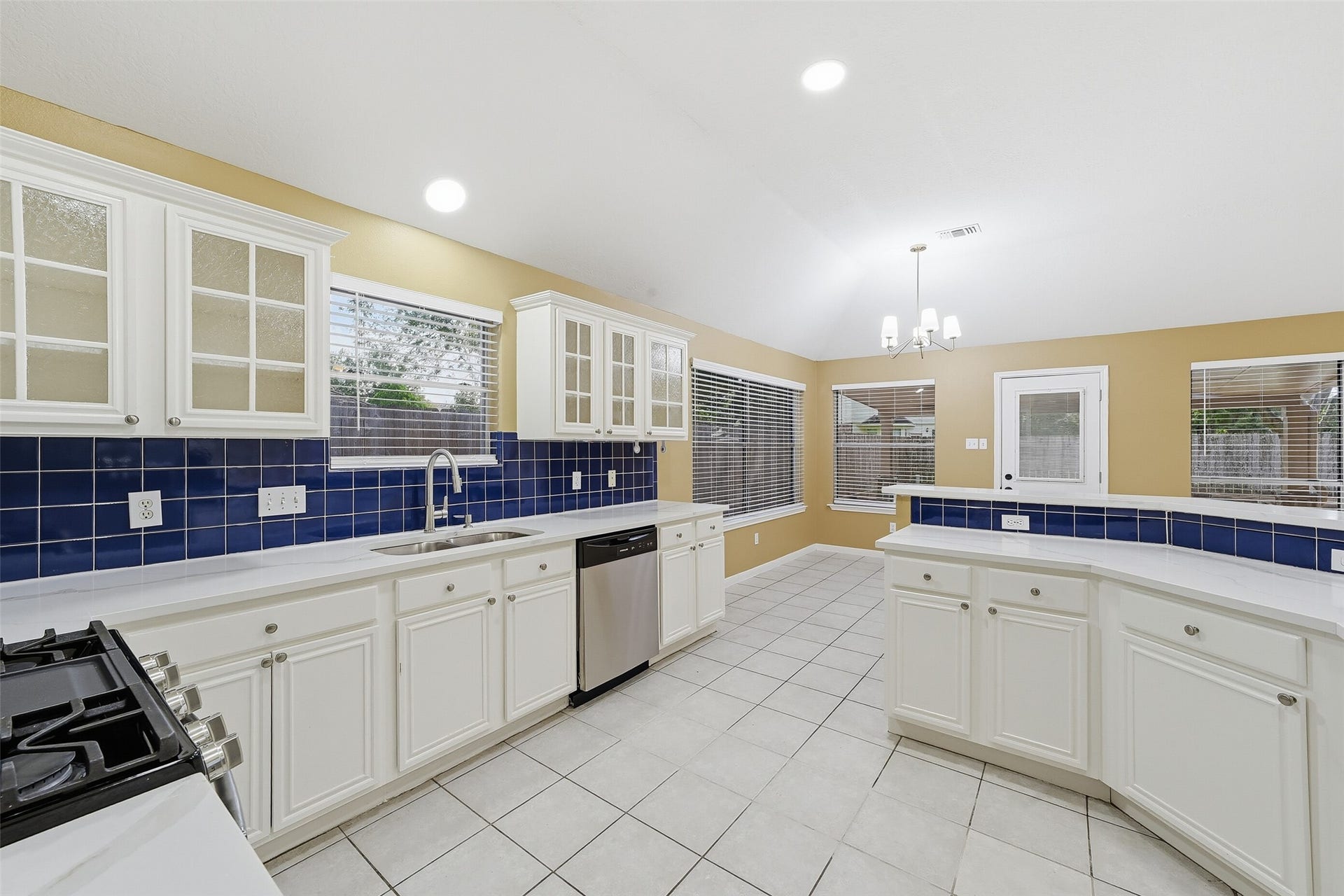 15307 Inks Lake Drive, Sugar Land, TX 77498 15307 Inks Lake Drive, Sugar Land, TX 77498