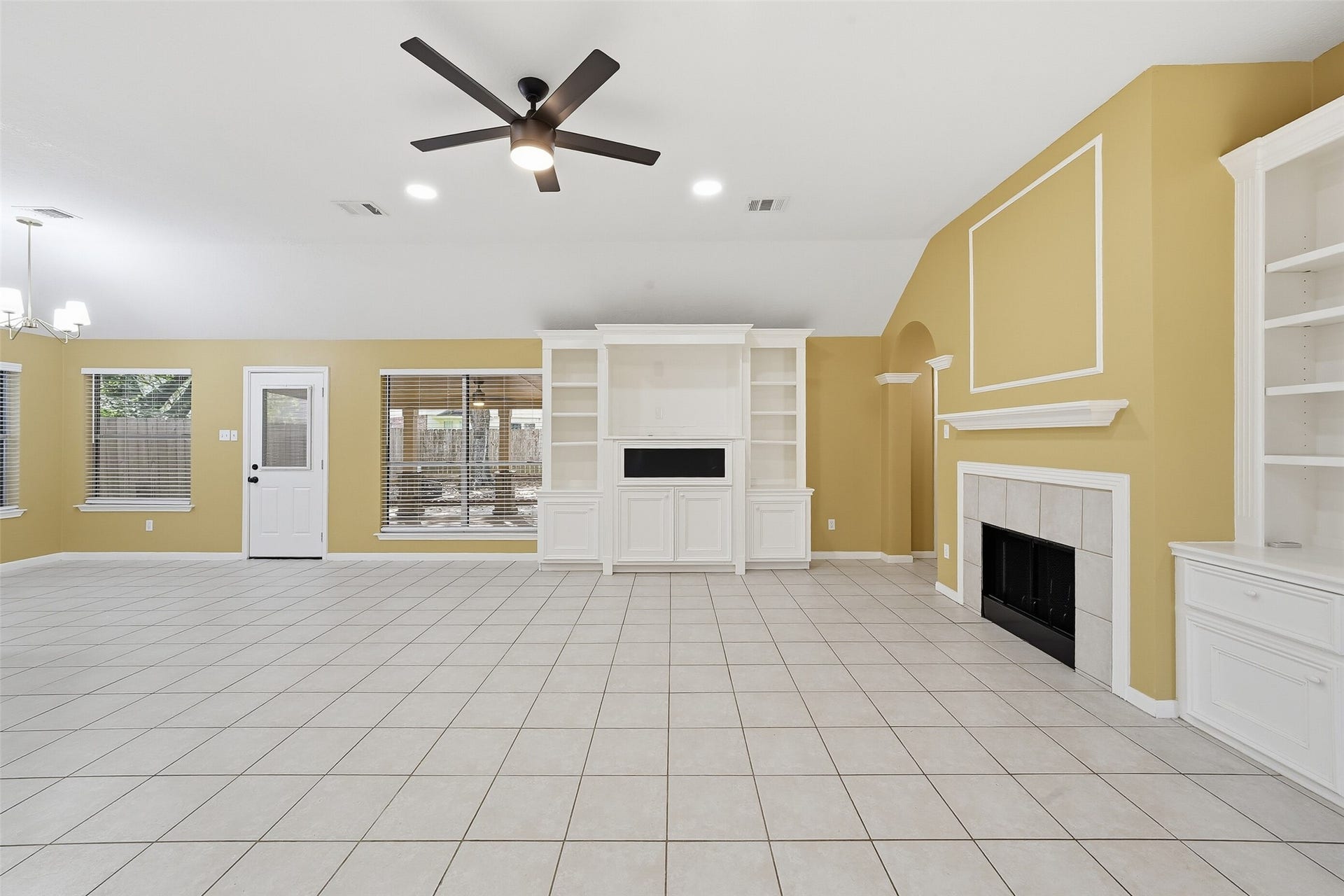 15307 Inks Lake Drive, Sugar Land, TX 77498 15307 Inks Lake Drive, Sugar Land, TX 77498