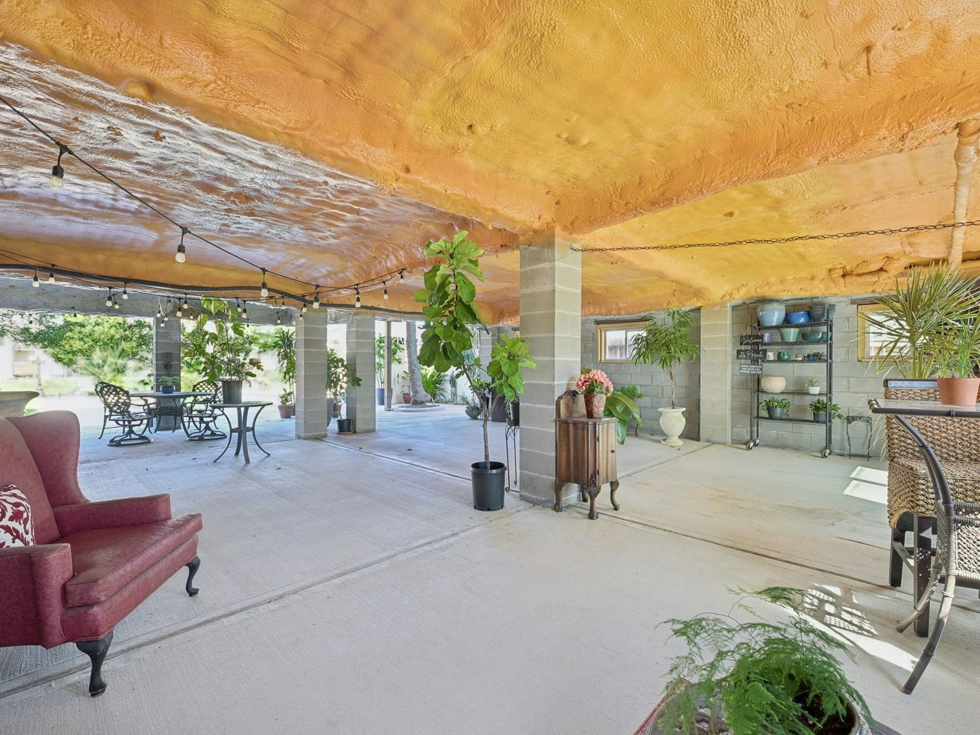 2007 Port Royal Drive, Nassau Bay, TX 77058