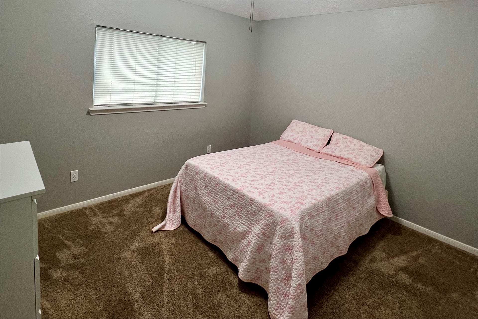 1806 Oak Wood Drive E, Pearland, TX 77581 Bedroom #2