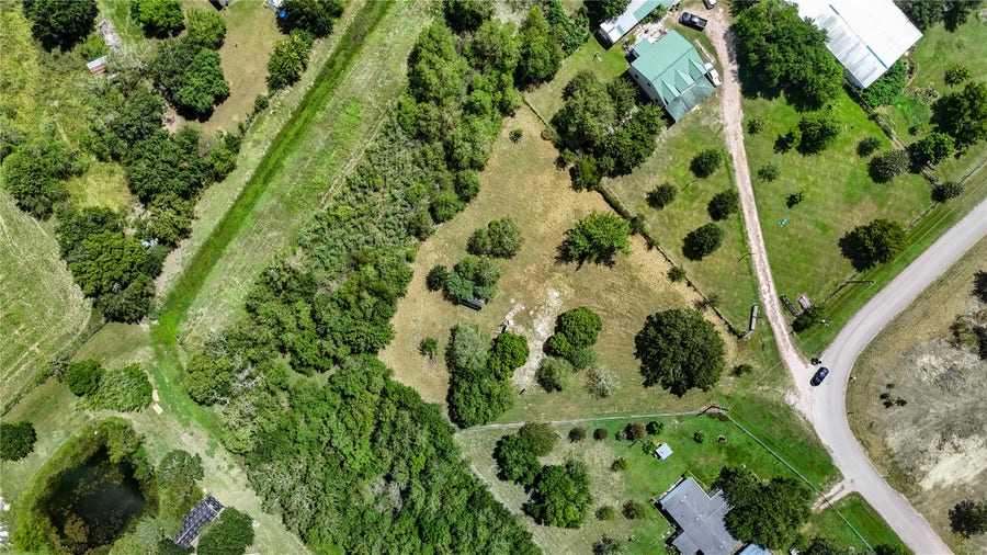 Property photo for 8037 Pesek Lane, Needville, TX