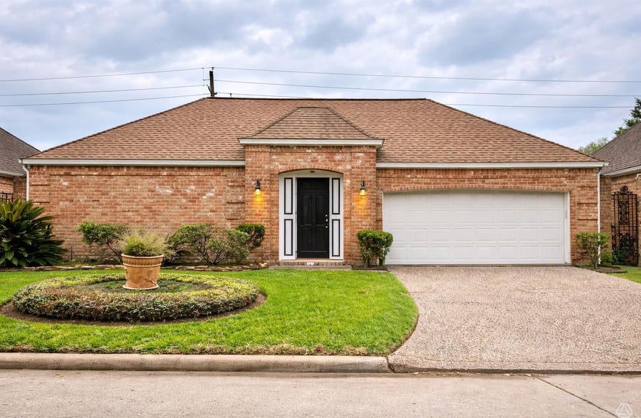 Property photo for 312 Champions Colony III, Houston, TX