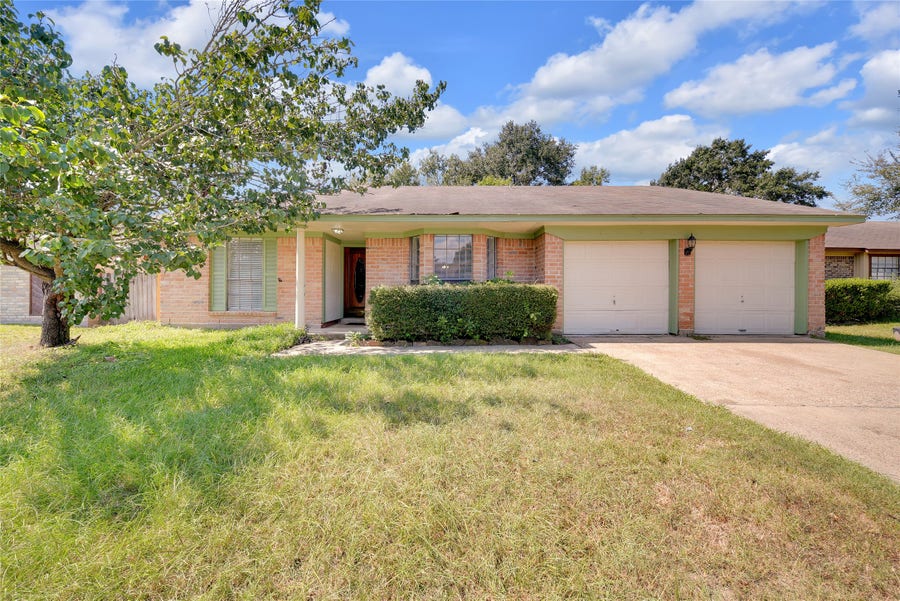 Property photo for 29007 Sedgefield Street, Spring, TX