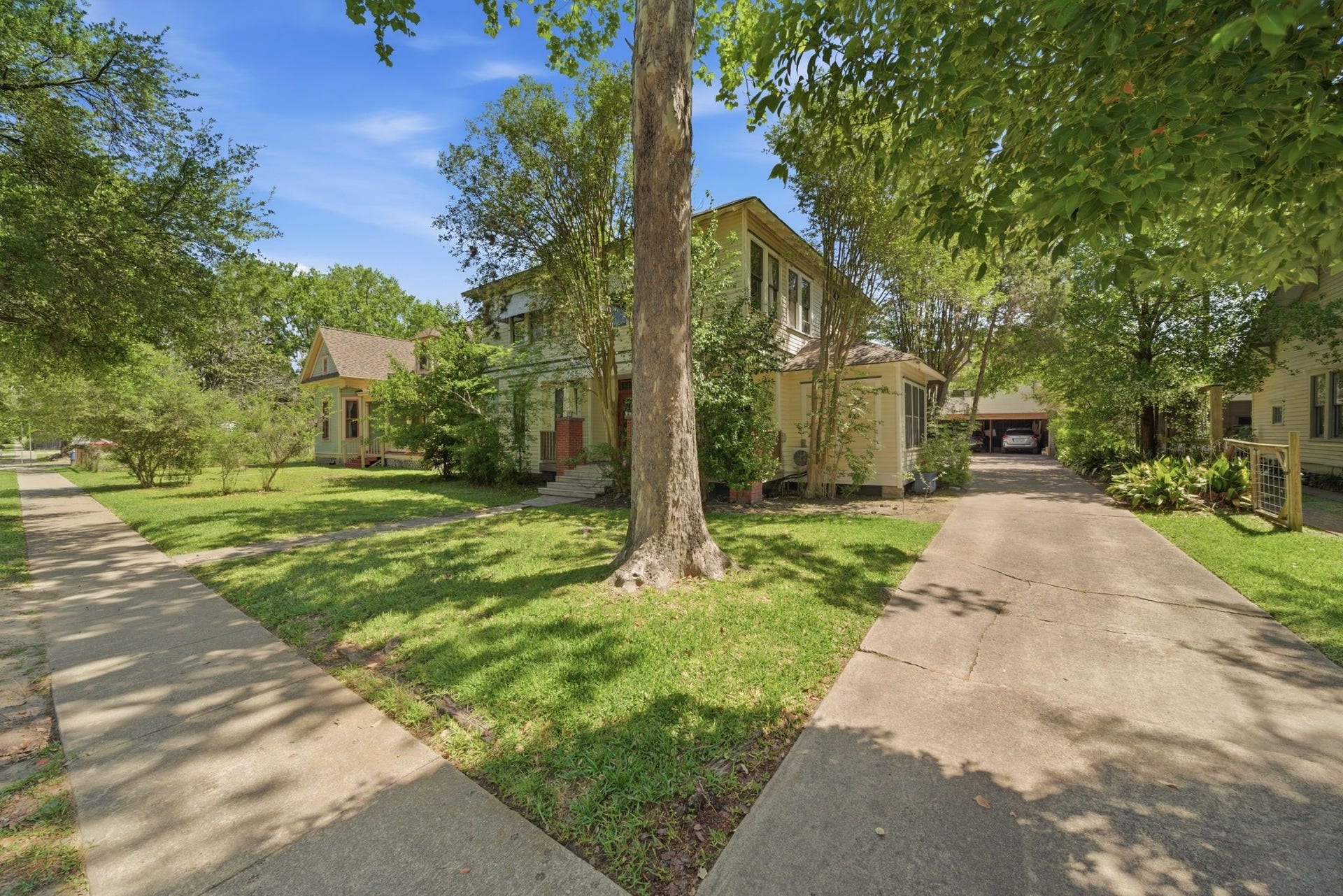 840 Cortlandt Street, #8, Houston, TX 77007 840 Cortlandt Street, #8, Houston, TX 77007