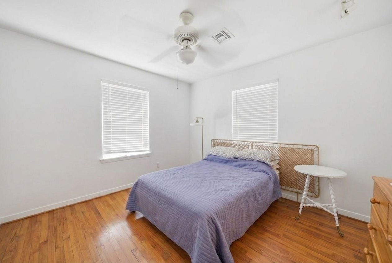 840 Cortlandt Street, #8, Houston, TX 77007 Garage apt 2 - bedroom