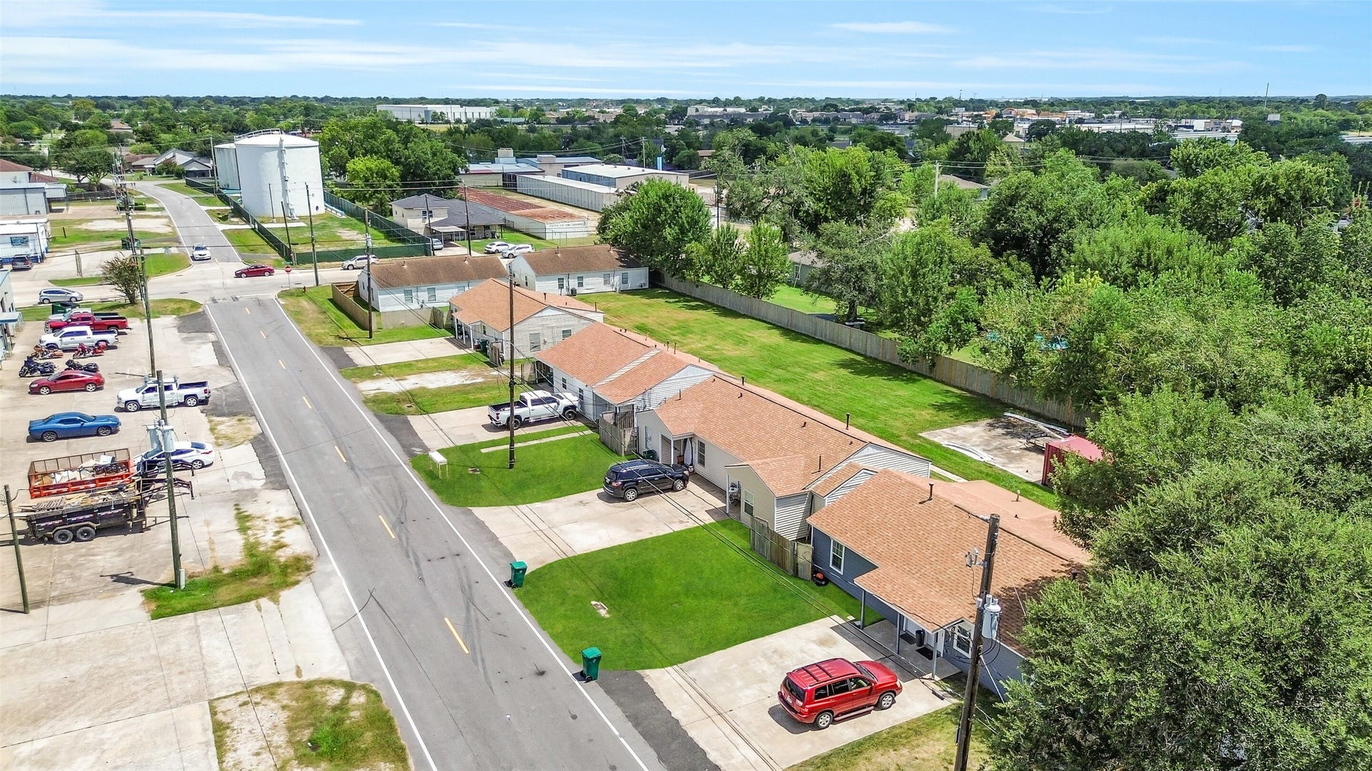 2802 Randolph Road, Pasadena, TX 77503