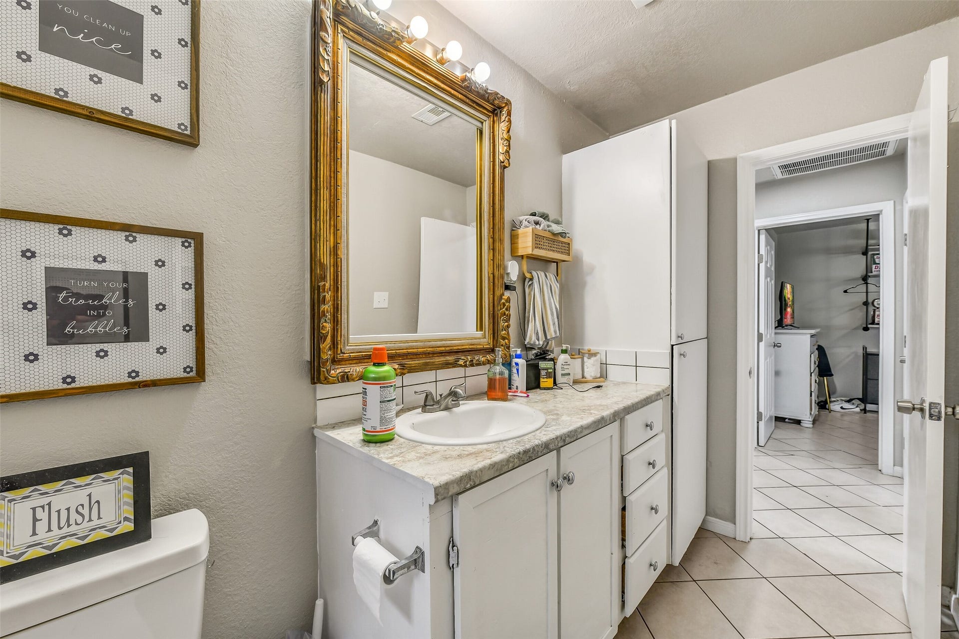 2802 Randolph Road, Pasadena, TX 77503