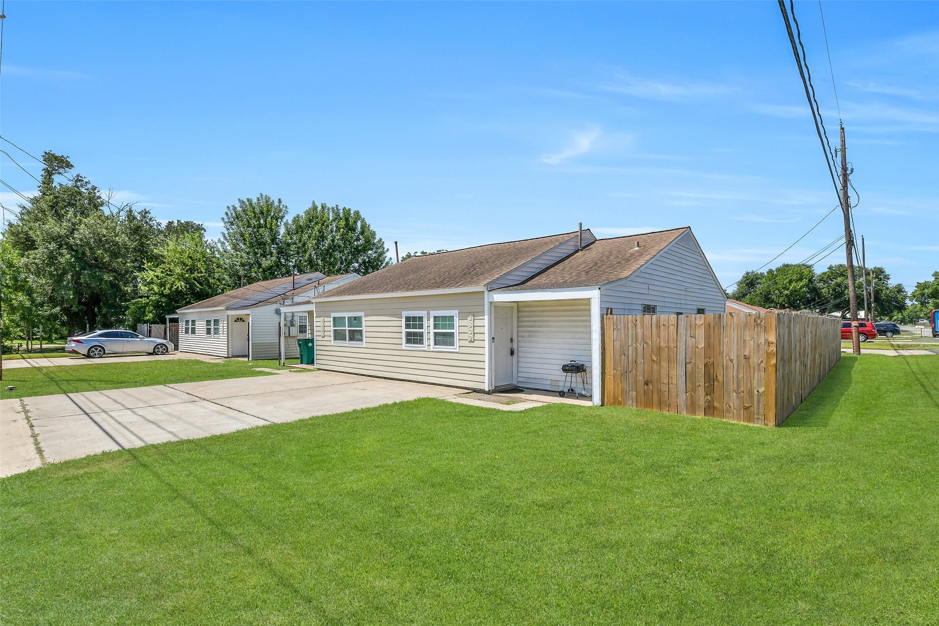 2802 Randolph Road, Pasadena, TX 77503