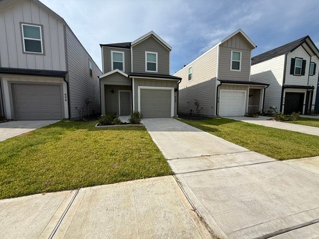 Property photo for 922 Moon Drop Lane, Houston, TX