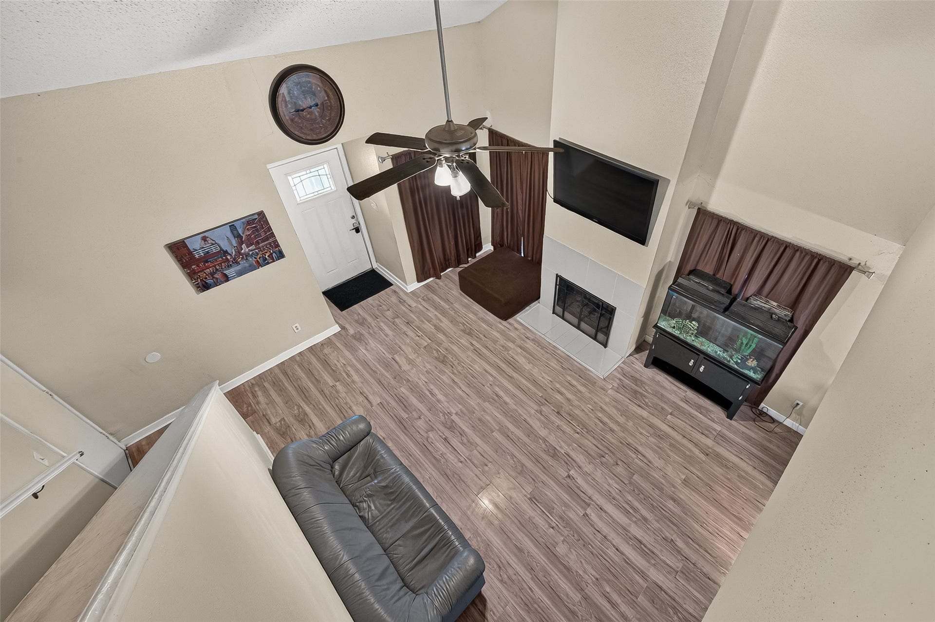 2019 Greenwest Drive, Missouri City, TX 77489 2019 Greenwest Drive, Missouri City, TX 77489