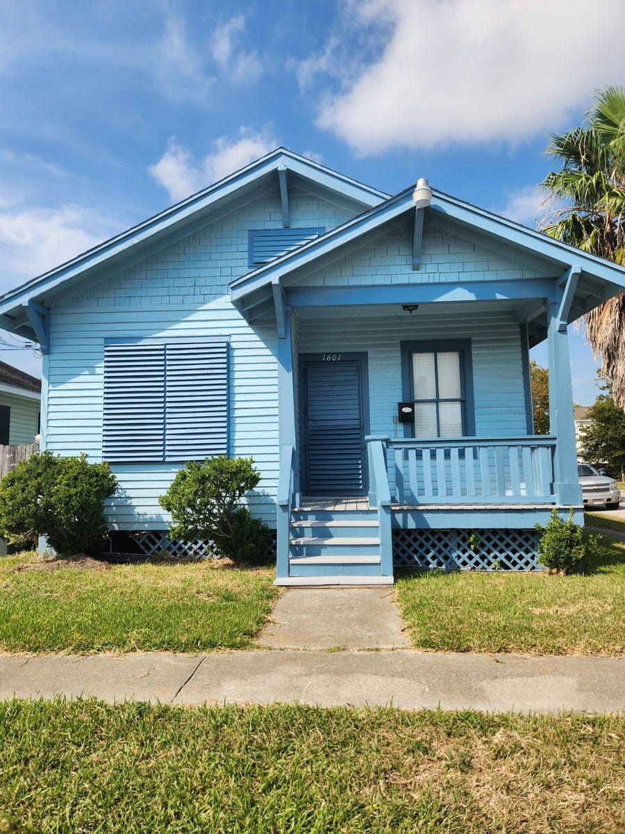 Property photo for 1601 40th Street, Galveston, TX