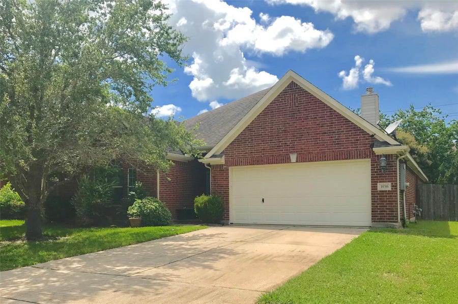 Property photo for 3536 Pine Valley Drive, Pearland, TX