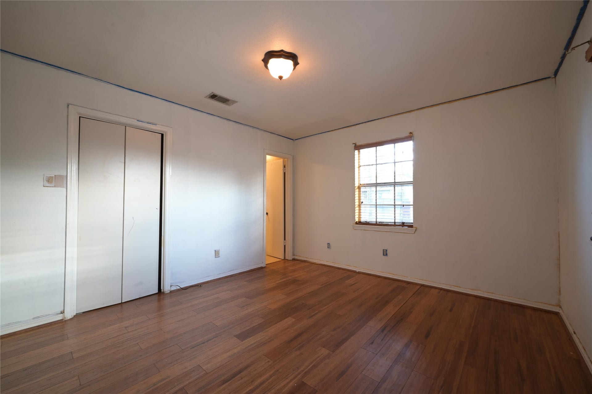 10204 Peachtree Street, Houston, TX 77016