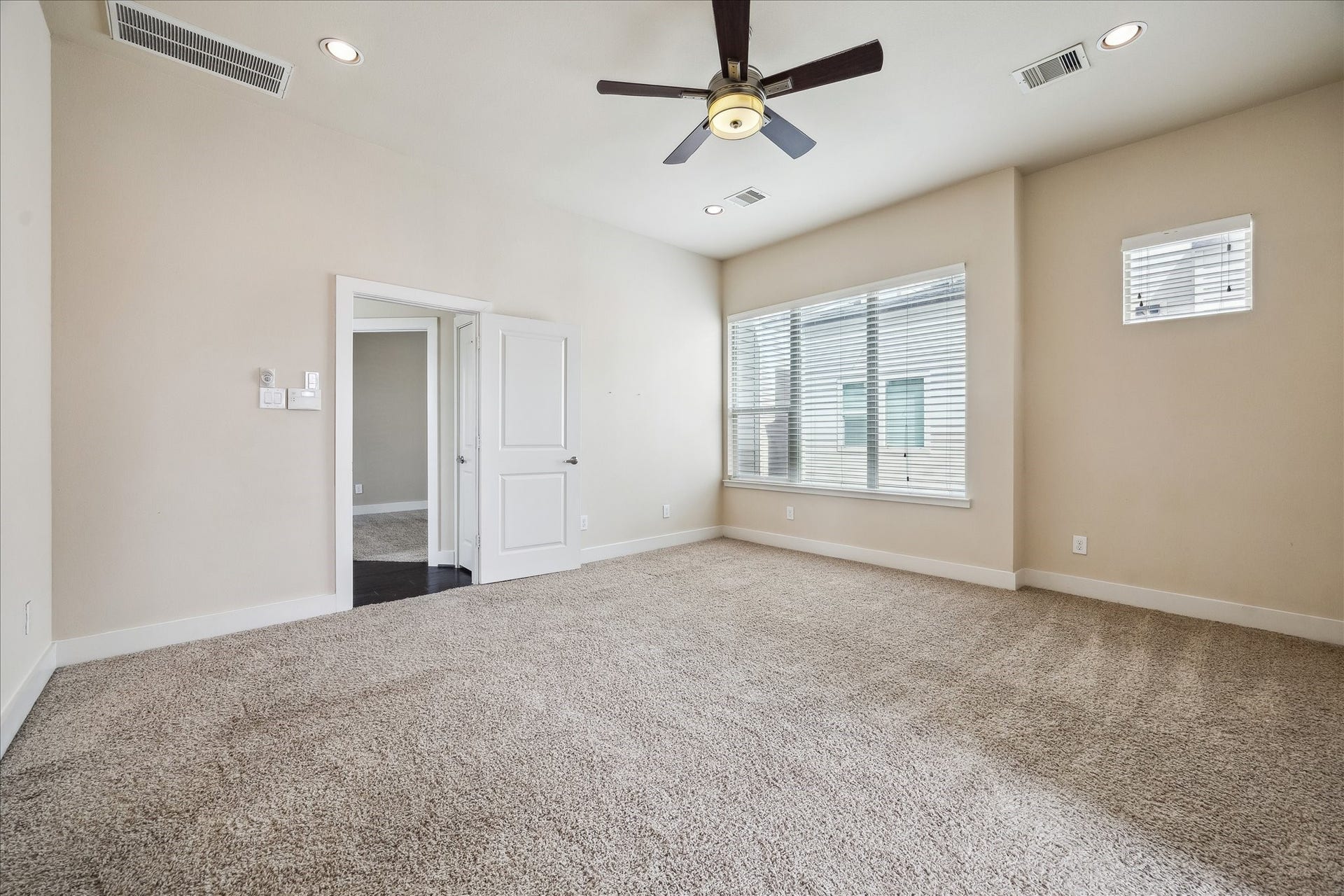 1427 Wagner Street, Houston, TX 77007 1427 Wagner Street, Houston, TX 77007