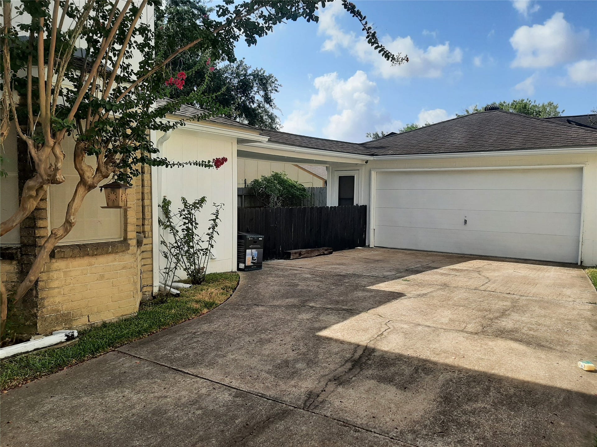 6405 Teal Run Drive, Houston, TX 77035 6405 Teal Run Drive, Houston, TX 77035