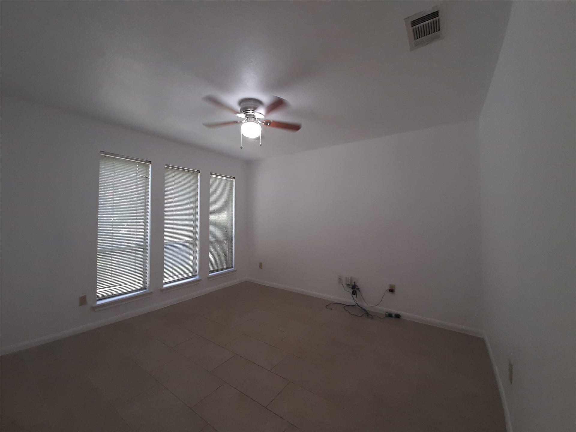6405 Teal Run Drive, Houston, TX 77035 6405 Teal Run Drive, Houston, TX 77035