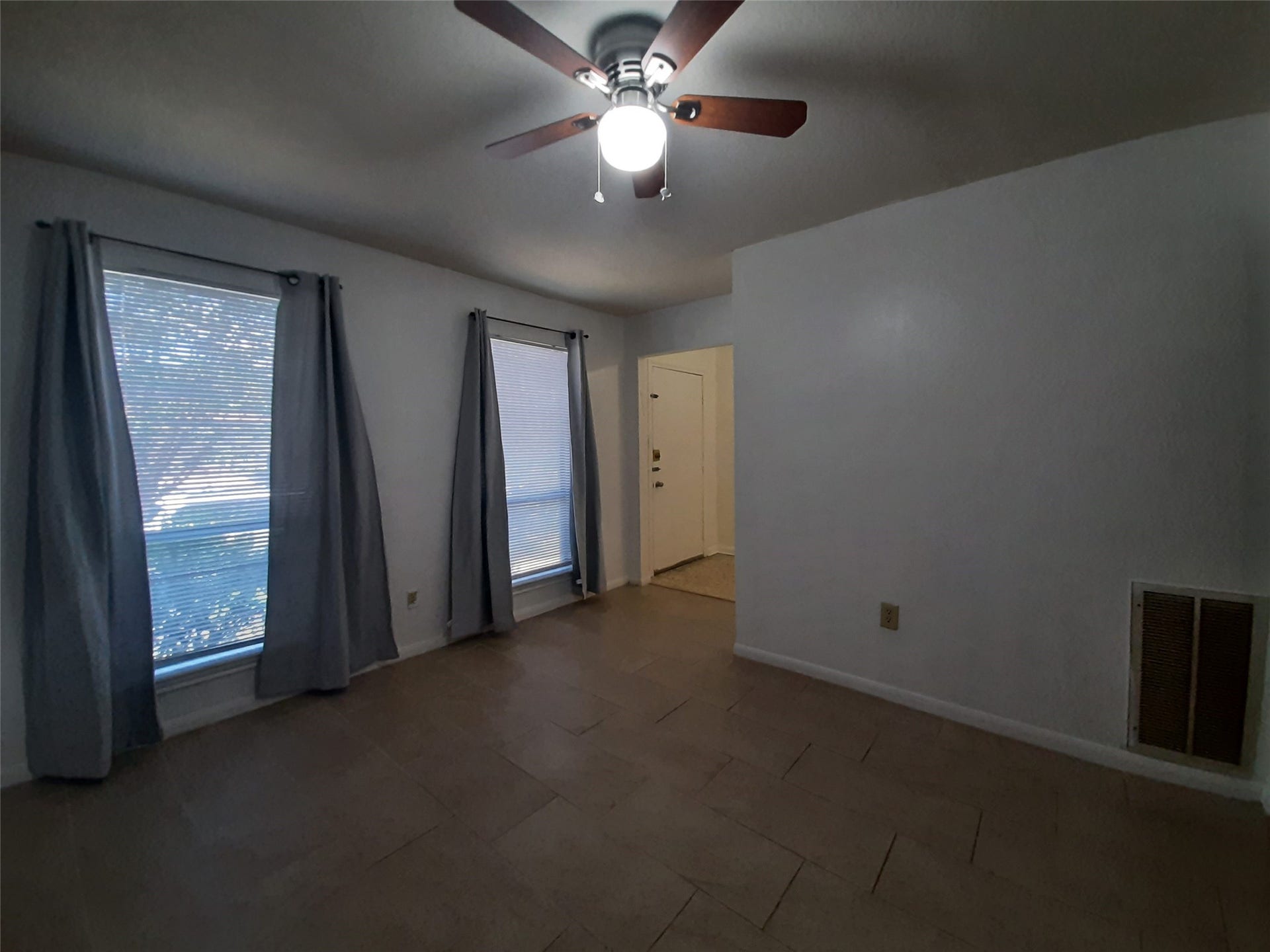 6405 Teal Run Drive, Houston, TX 77035 6405 Teal Run Drive, Houston, TX 77035