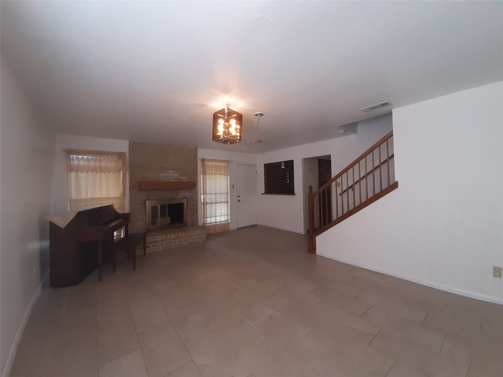 6405 Teal Run Drive, Houston, TX 77035 6405 Teal Run Drive, Houston, TX 77035