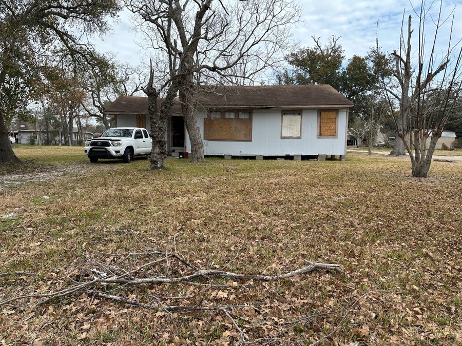 Property photo for 621 S Iowa, La Porte, TX