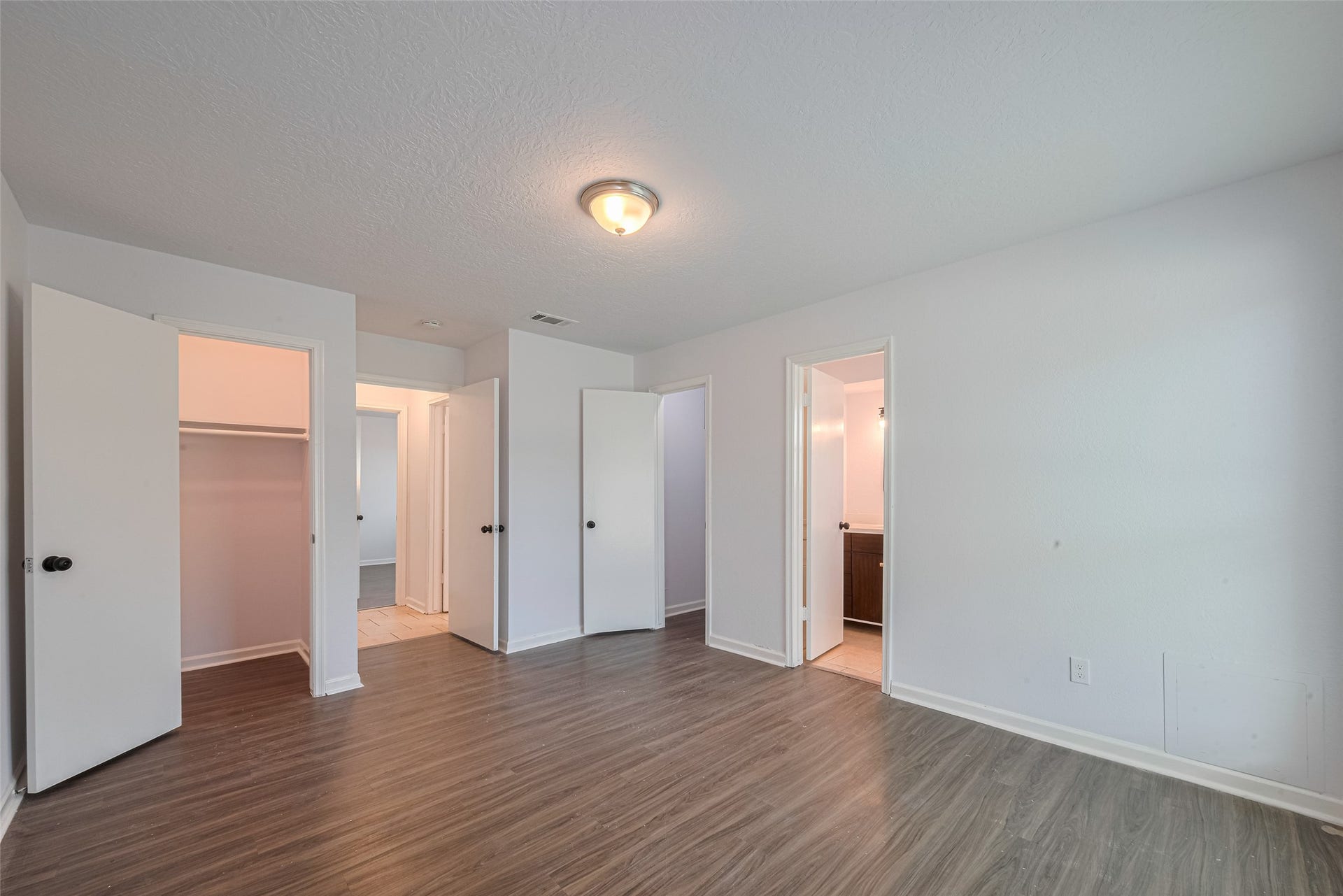 7926 Jonquil Drive, Texas City, TX 77591 7926 Jonquil Drive, Texas City, TX 77591