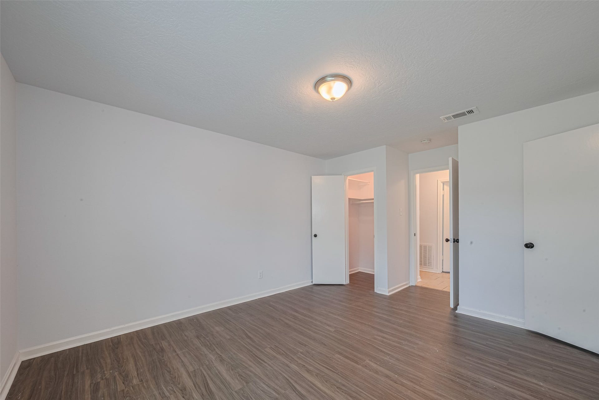 7926 Jonquil Drive, Texas City, TX 77591 7926 Jonquil Drive, Texas City, TX 77591